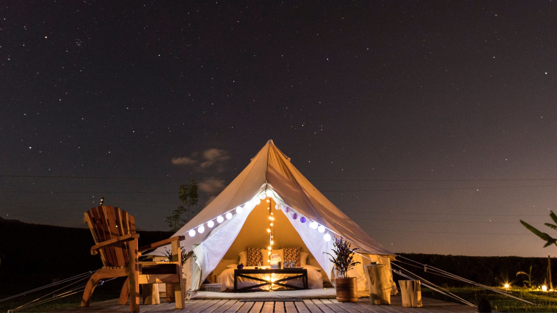 Come arredare una tenda da campeggio in stile glamping - dettagli home decor